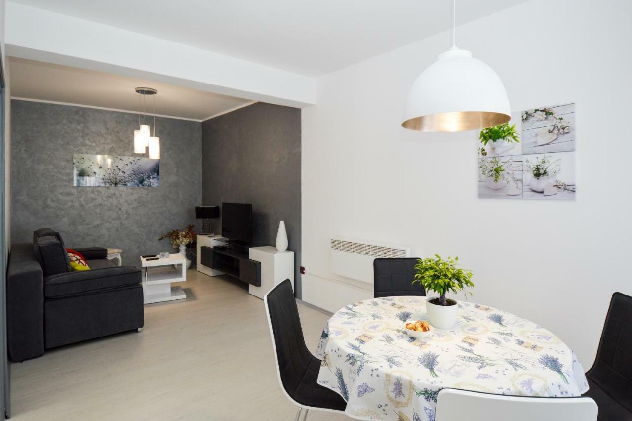 Sia House Apartman Póla Kültér fotó